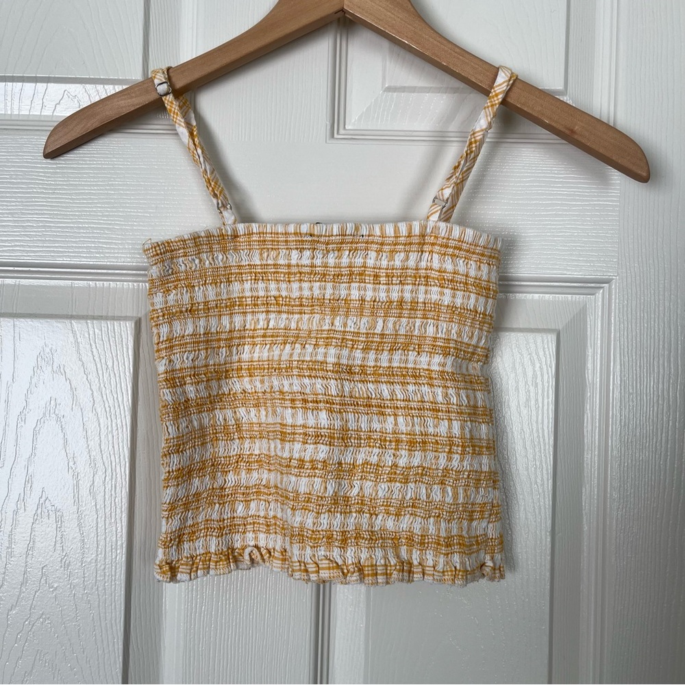 Yellow Ribbed Crop Too - Picture 4 of 4